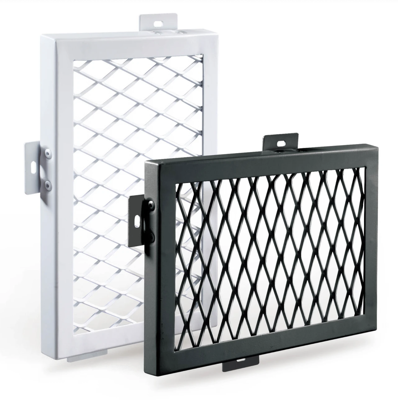 Expanded mesh aluminium panel